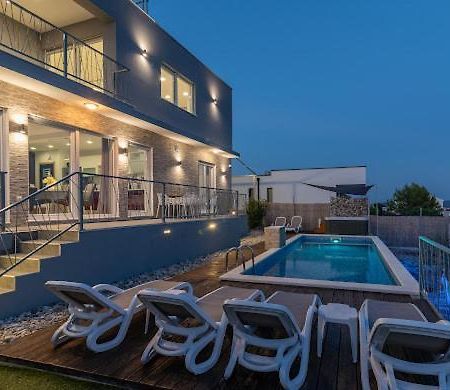 Villa Hedonist Seget Vranjica Exterior photo